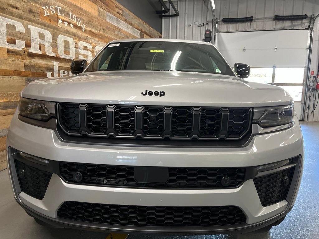New 2026 Jeep Grand Cherokee Limited AWD/4WD image 54