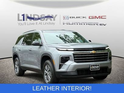 Certified 2025 Chevrolet Traverse LT
