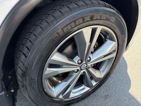 Used 2020 Nissan Murano Platinum AWD/4WD image 9