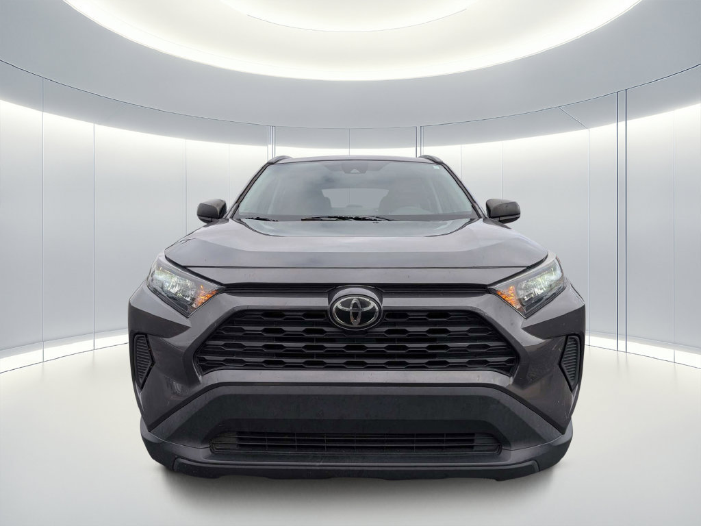 Used 2021 Toyota RAV4 LE FWD image 9