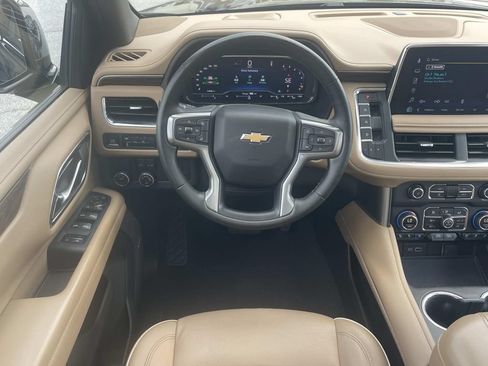 Used 2023 Chevrolet Tahoe Premier RWD image 16