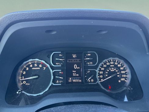 Used 2020 Toyota Tundra SR5 image 13