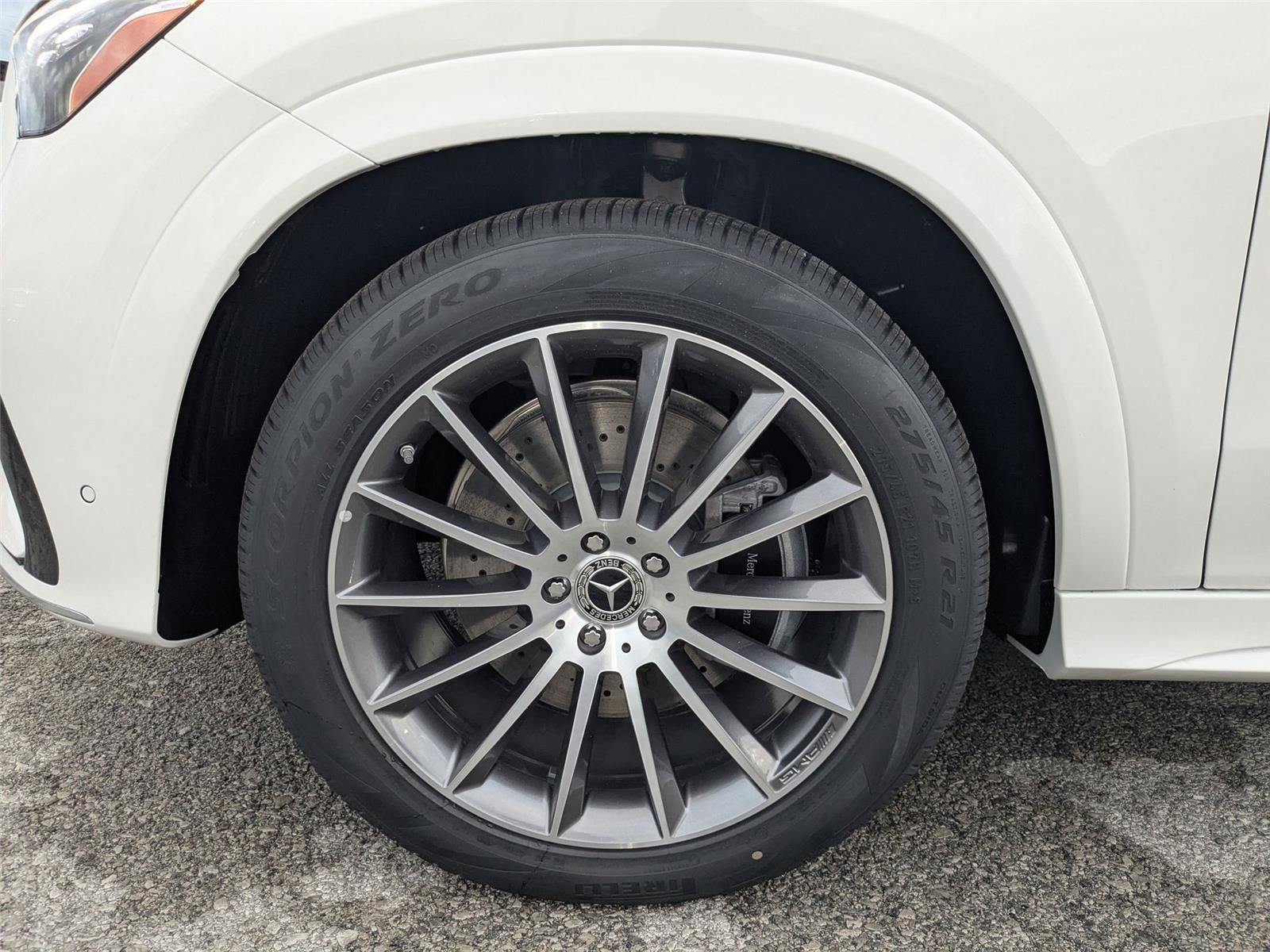 New 2026 Mercedes-Benz GLE 450 4MATIC image 9