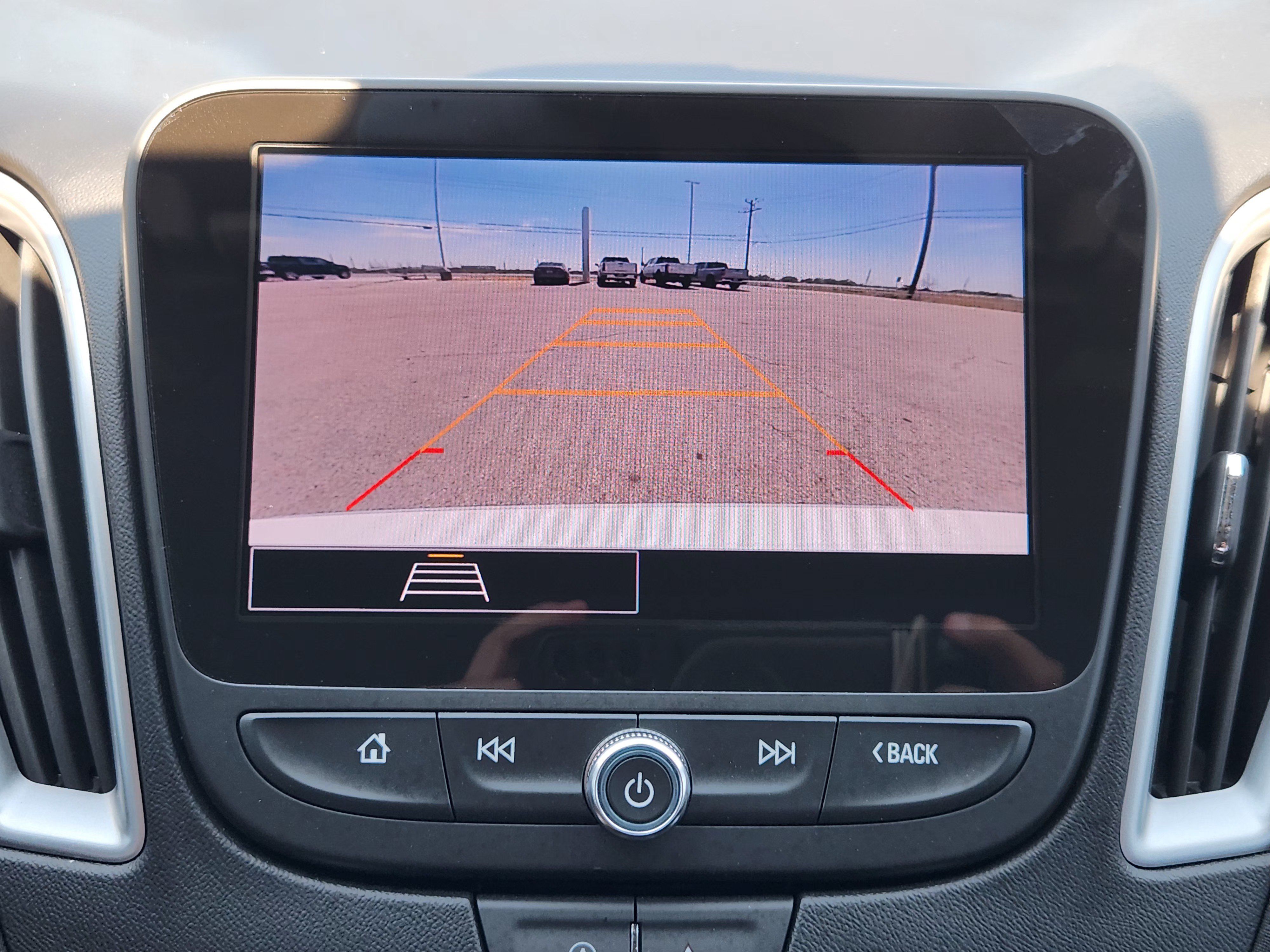Used 2023 Chevrolet Malibu LT FWD image 19