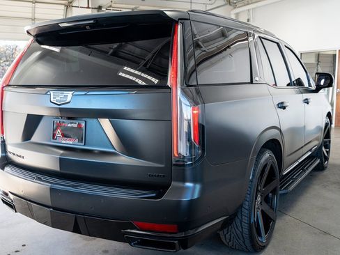 Used 2021 Cadillac Escalade Sport w/ Driver Assist Tech Package image 27