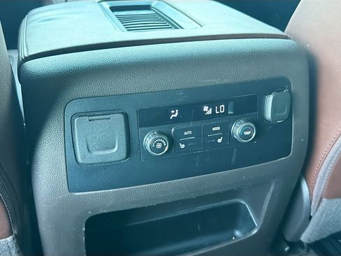 Used 2020 Chevrolet Tahoe Premier image 21