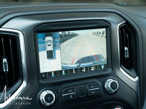 Used 2019 GMC Sierra 1500 AT4 w/ AT4 Premium Package AWD/4WD image 17