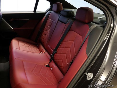 Certified 2026 BMW 530i xDrive 530i xDrive w/ M Sport Package image 12