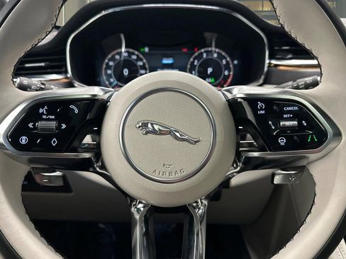 New 2026 Jaguar F-PACE R-Dynamic S AWD/4WD image 16