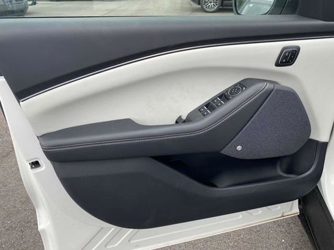 New 2025 Ford Mustang Mach-E Premium image 11