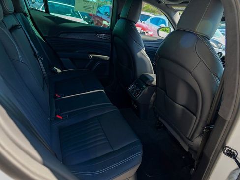 New 2025 Maserati Grecale Modena image 29