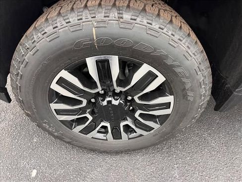 New 2026 GMC Sierra 2500 Denali Ultimate image 14