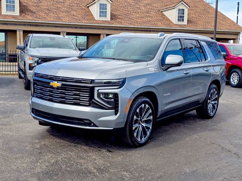 Used 2026 Chevrolet Tahoe High Country image 13
