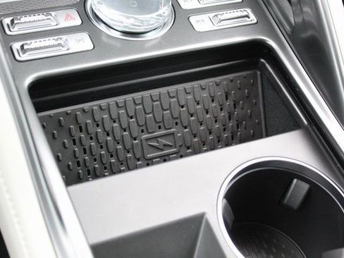 New 2026 Lincoln Nautilus Premier image 22