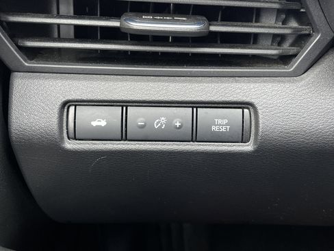 Used 2023 Nissan Altima 2.5 SV image 18