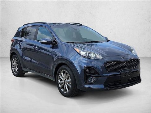 Used 2022 Kia Sportage Nightfall Edition w/ Nightfall Fwd Premium Package image 3