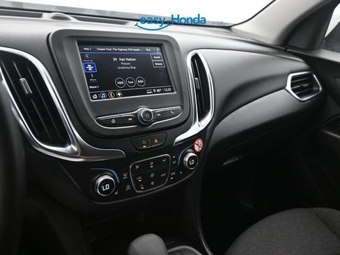Used 2024 Chevrolet Equinox LT AWD/4WD image 11