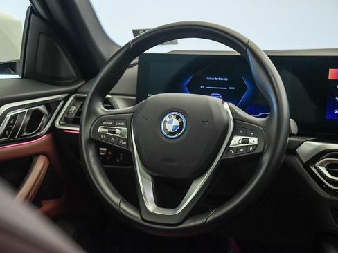 Used 2023 BMW i4 eDrive35 RWD image 12