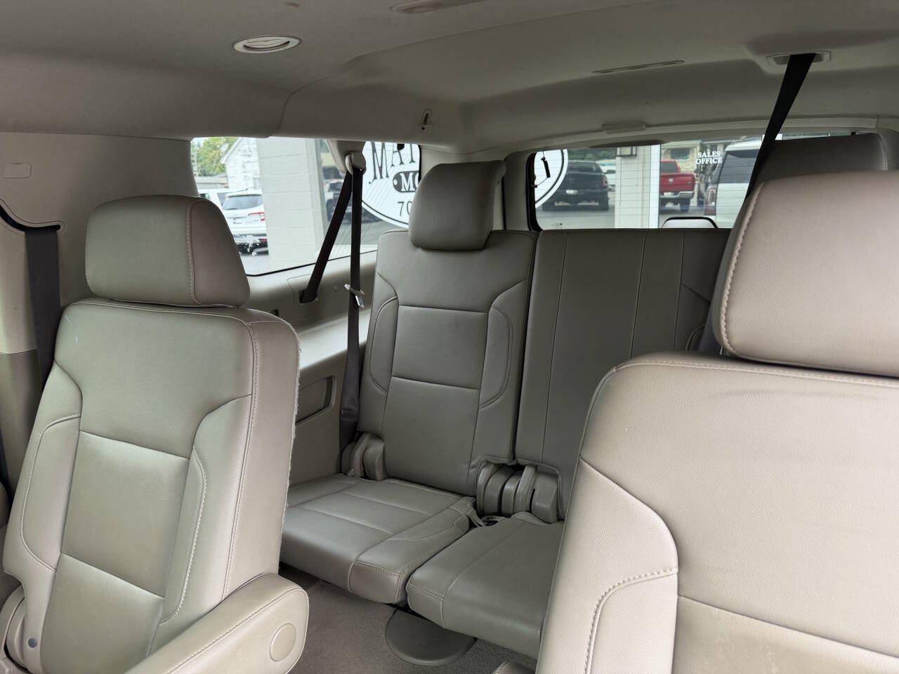 Used 2020 GMC Yukon XL SLT w/ HD Trailering Package RWD image 11