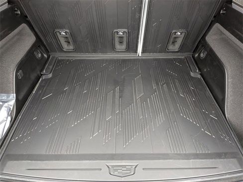 New 2026 Cadillac Optiq Sport 1 image 24