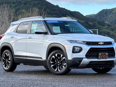 Certified 2021 Chevrolet TrailBlazer LT w/ Convenience Package image 2