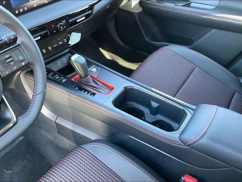 New 2026 Nissan Kicks SR image 6