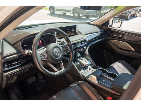 Used 2024 Acura MDX SH-AWD w/ Advance Package image 13
