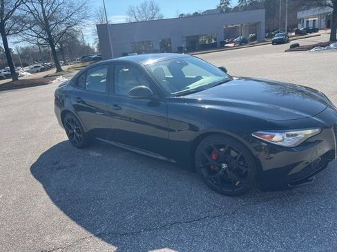 Used 2021 Alfa Romeo Giulia Ti w/ Nero Edizione image 7