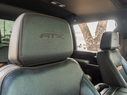 Used 2021 GMC Sierra 2500 AT4 AWD/4WD image 46