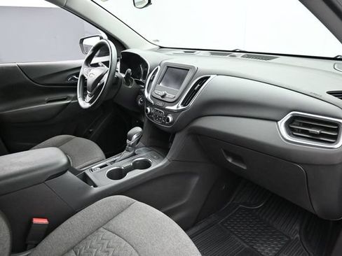 Used 2024 Chevrolet Equinox LT FWD image 31