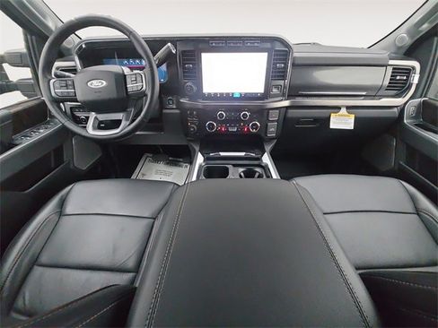 Certified 2024 Ford F450 Lariat w/ Lariat Ultimate Package image 10