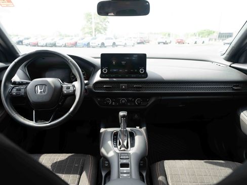 Used 2024 Honda HR-V Sport image 20