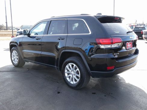 Used 2021 Jeep Grand Cherokee Laredo X image 7