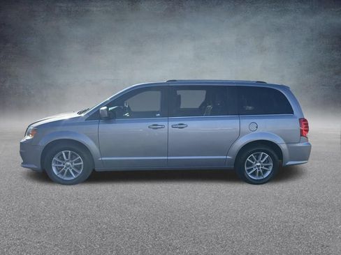 Used 2019 Dodge Grand Caravan SXT FWD image 7