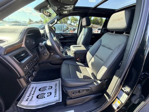 Used 2023 Chevrolet Tahoe High Country AWD/4WD image 11