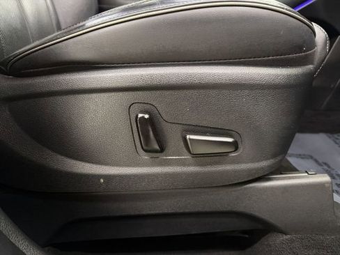 Used 2021 Hyundai Palisade Calligraphy image 24