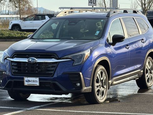 New 2026 Subaru Ascent Limited image 8