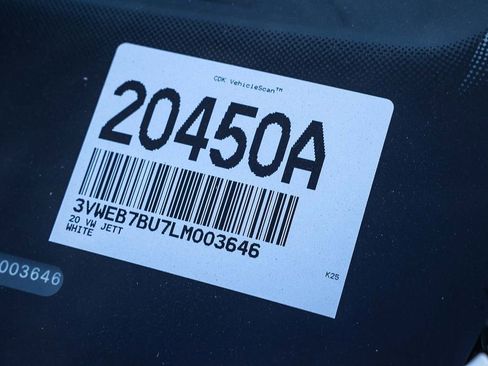 Used 2020 Volkswagen Jetta SEL image 36