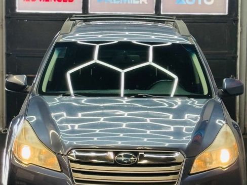 Used 2013 Subaru Outback 2.5i Premium w/ All-Weather Pkg image 5