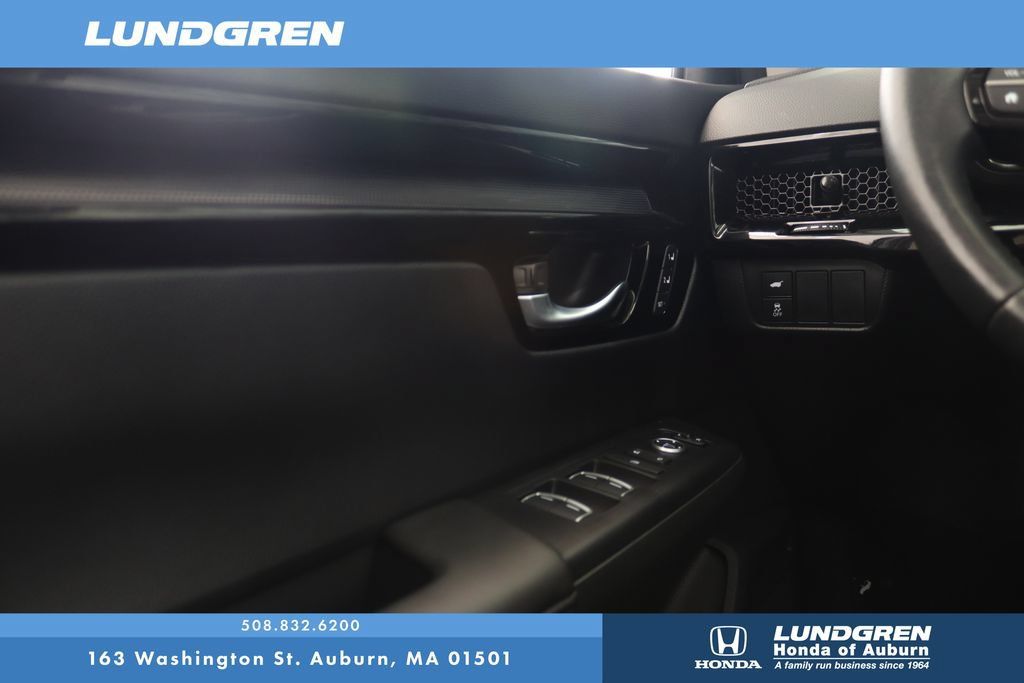 Used 2024 Honda CR-V EX-L image 30
