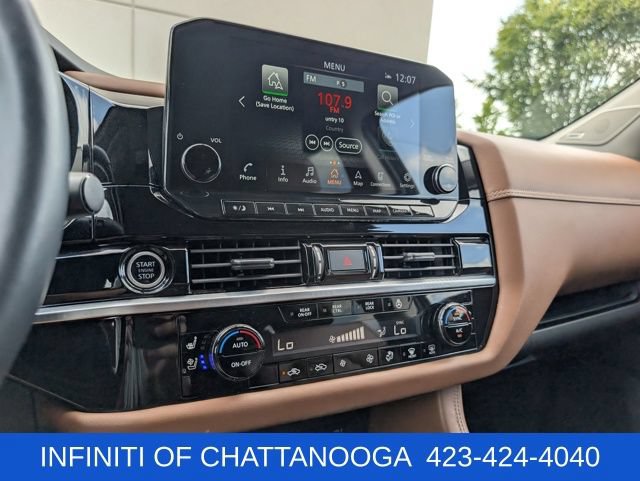 Used 2023 Nissan Pathfinder Platinum w/ Cargo Package AWD/4WD image 17