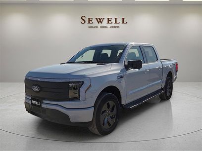 New 2025 Ford F150 Lightning Flash