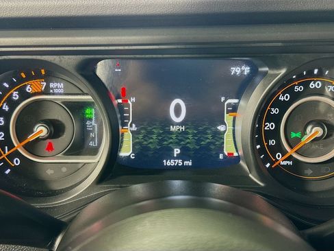 Used 2024 Jeep Wrangler Unlimited Rubicon 392 AWD/4WD image 12
