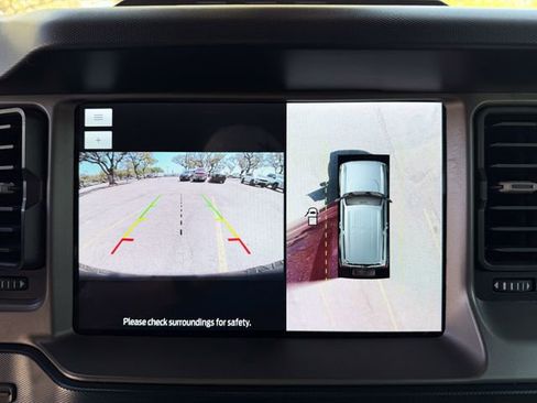 Used 2022 Ford Bronco Outer Banks w/ Sasquatch Package image 16