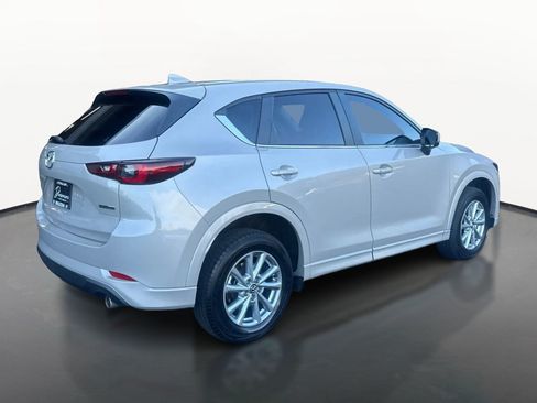 Used 2024 MAZDA CX-5 AWD 2.5 S w/ Select Package image 3