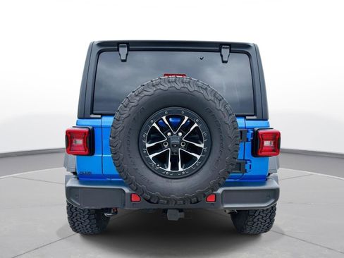 Used 2024 Jeep Wrangler Willys image 37