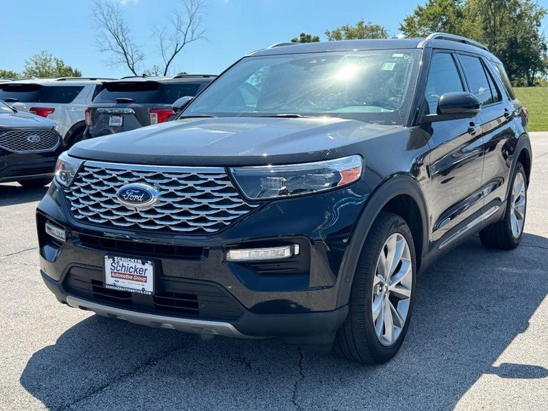 Used 2022 Ford Explorer Platinum w/ Equipment Group 601A AWD/4WD image 8
