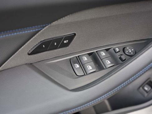 Certified 2025 BMW i4 xDrive40i image 22