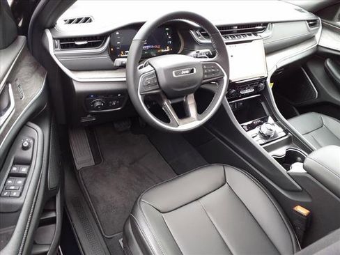 New 2024 Jeep Grand Cherokee Limited 4xe image 13