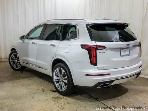 Used 2020 Cadillac XT6 Premium Luxury image 8